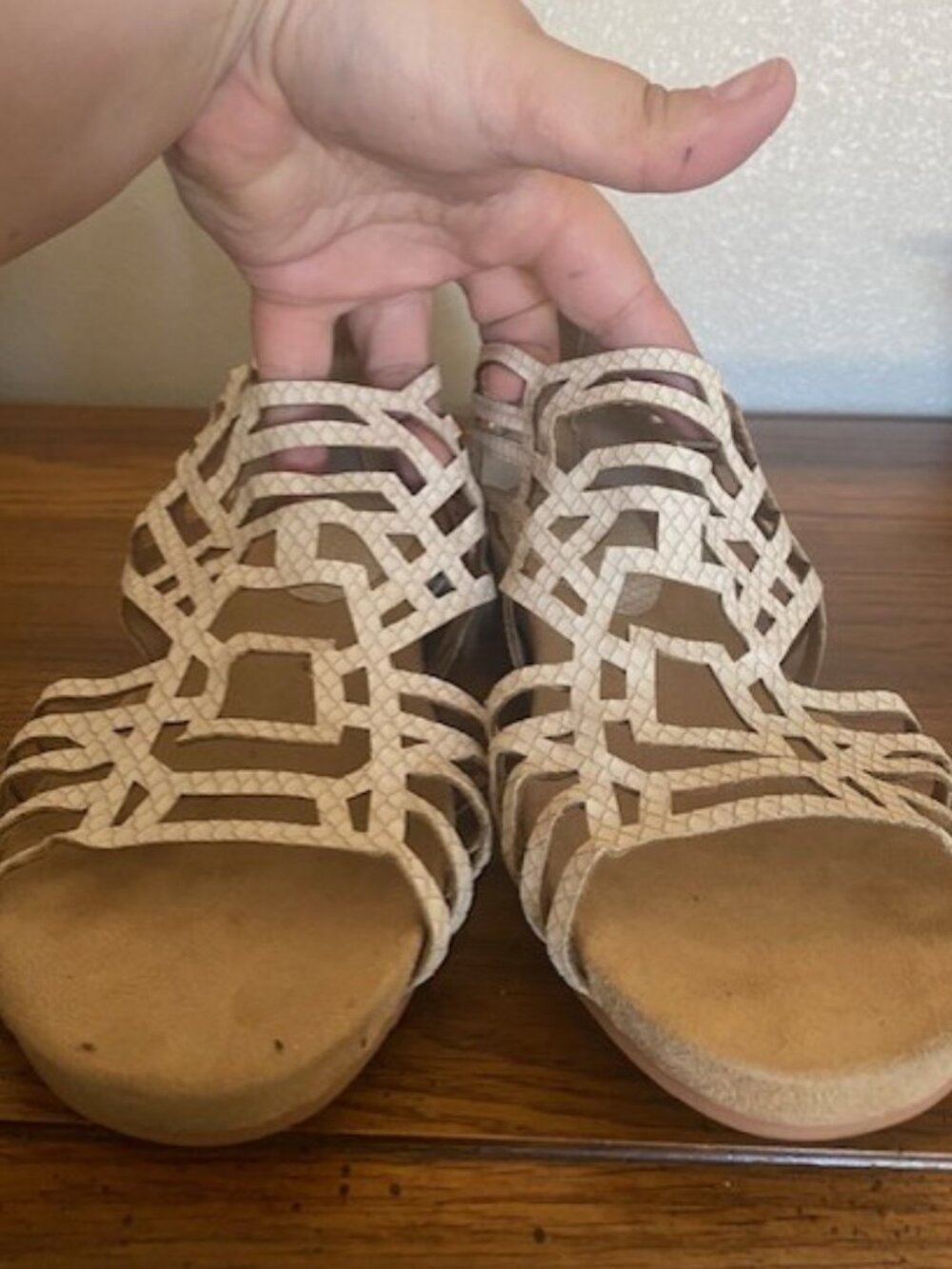 Belldini gladiator sandals